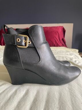 dexflex comfort Black Wedge Ankle Boot with Gold Buckle